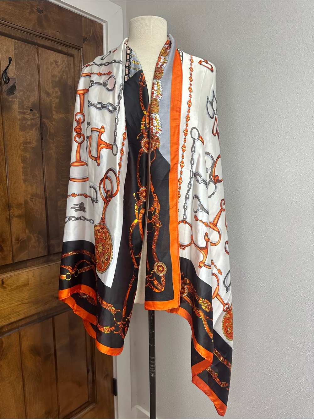 Silky Chain Print Scarf Shawl in White, Black & Orange